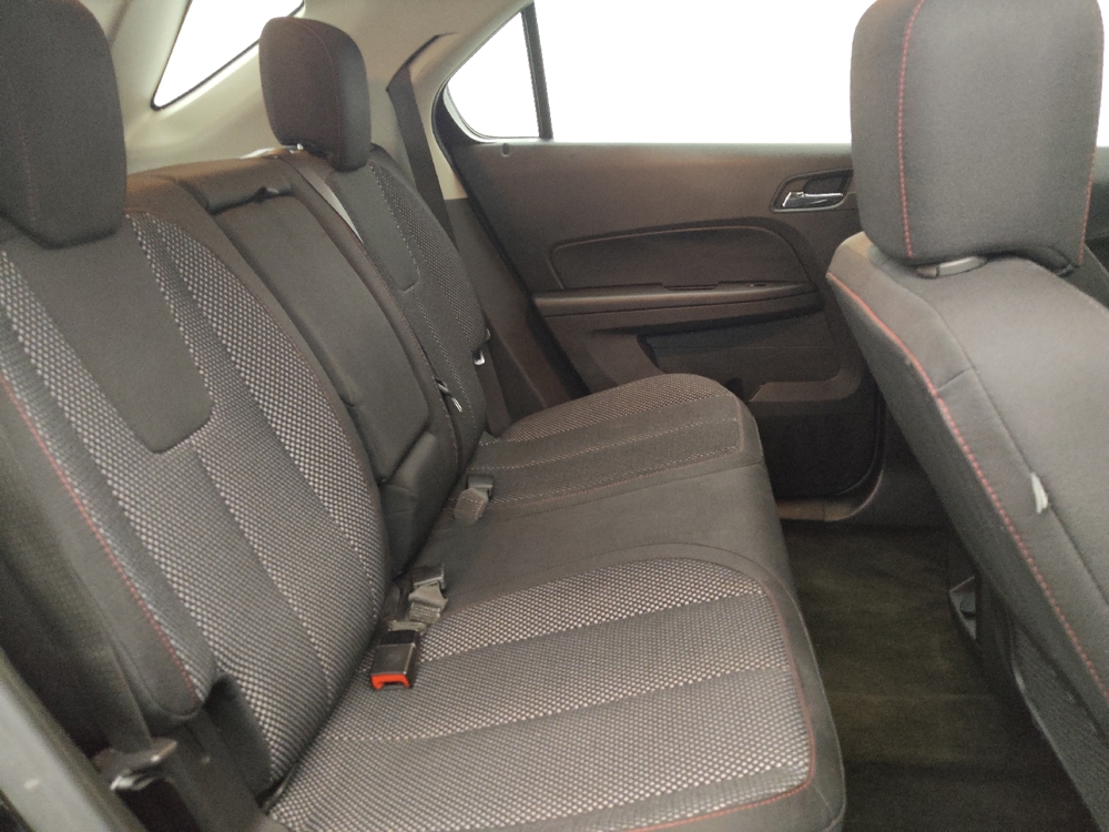 2017 Chevrolet Equinox LS - Photo 15