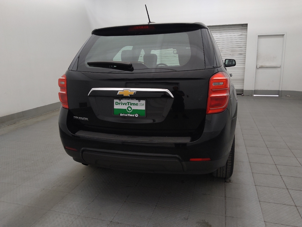 2017 Chevrolet Equinox LS - Photo 6