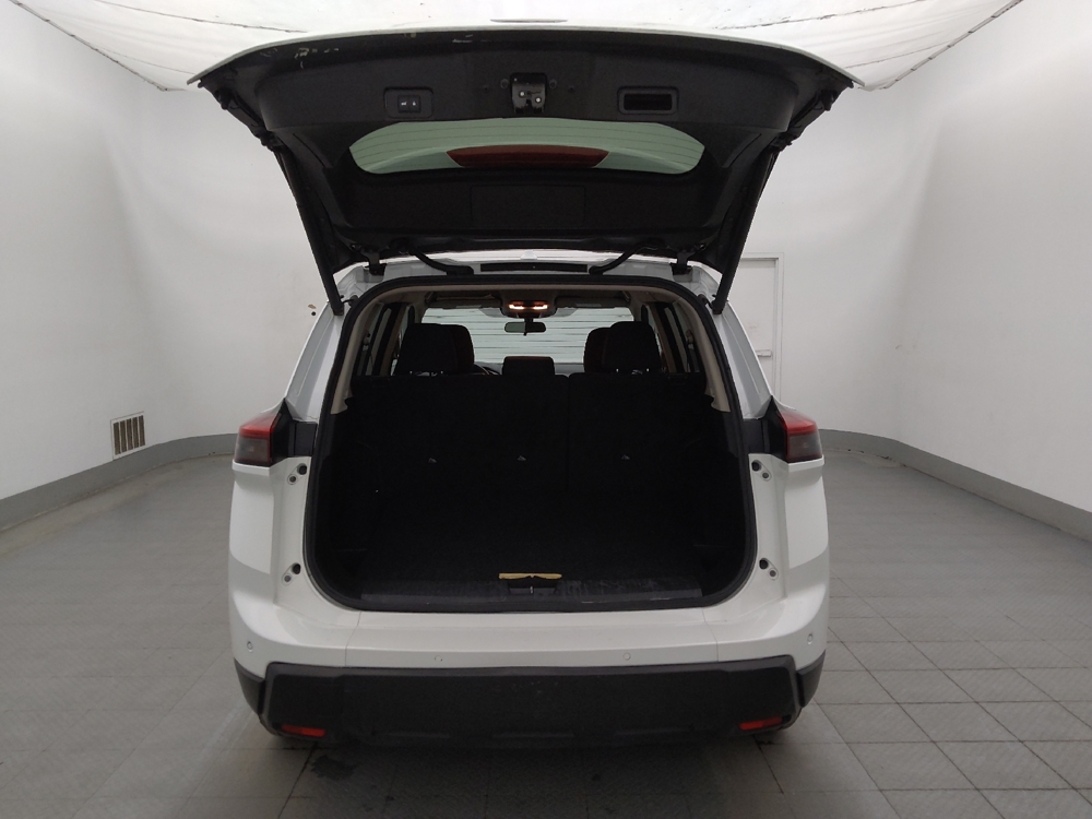 2025 Nissan Rogue SV - Photo 22