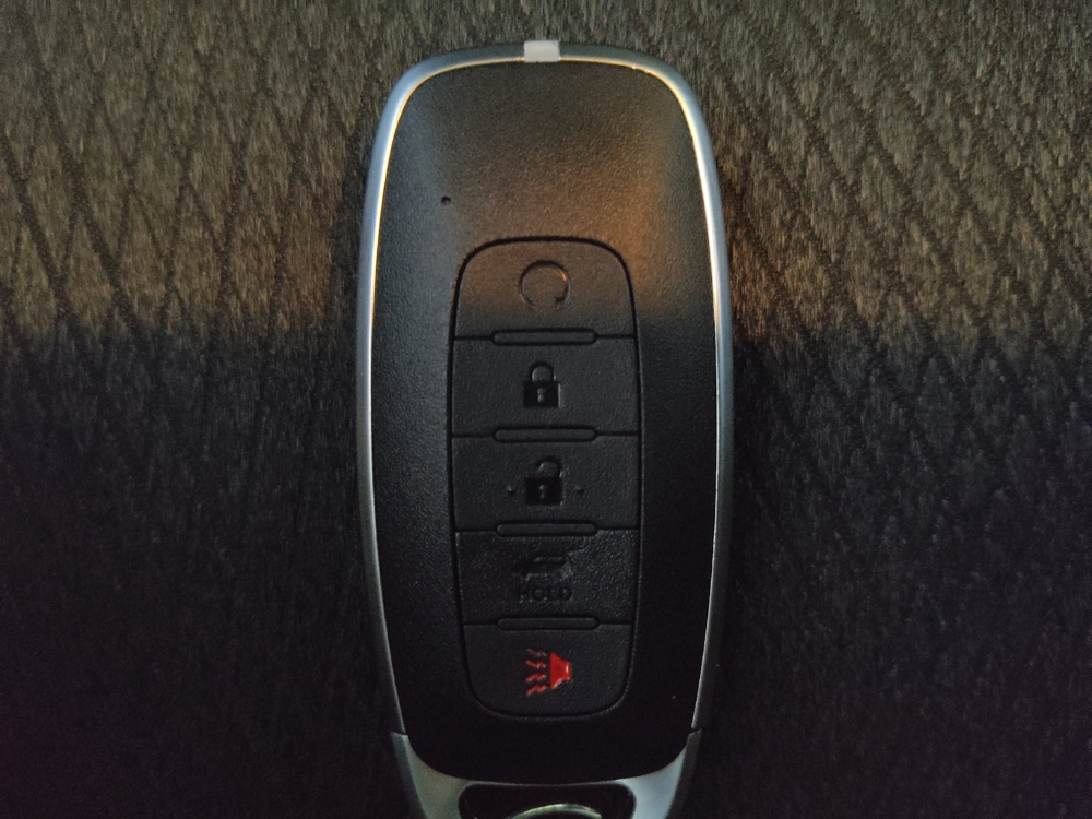 2025 Nissan Rogue SV - Photo 25