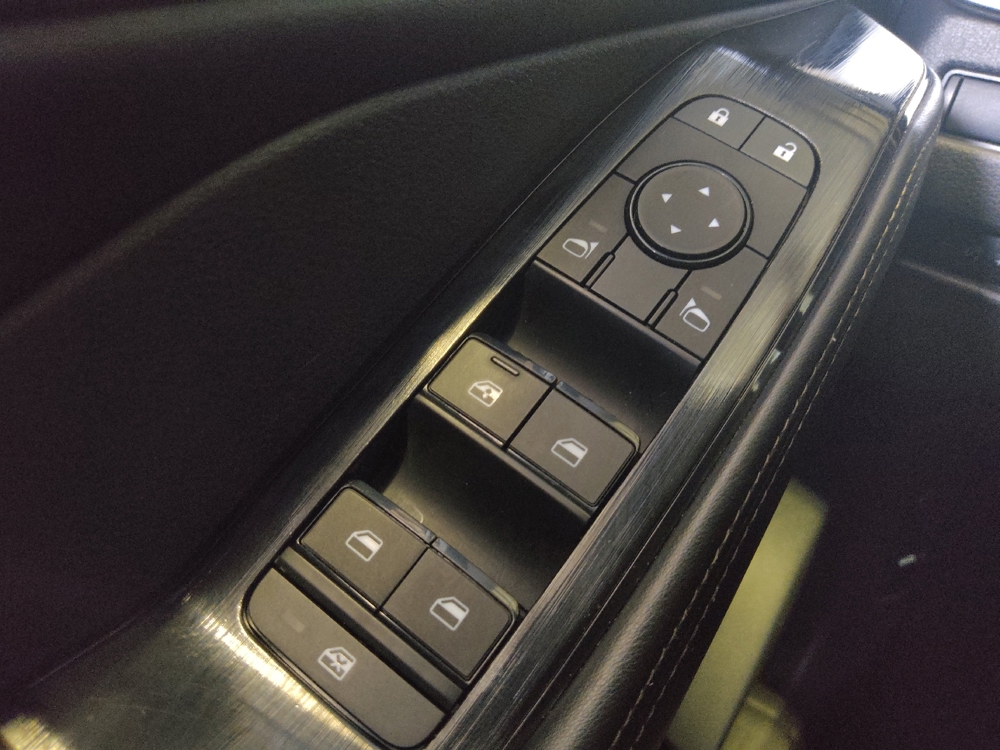 2025 Nissan Rogue SV - Photo 21
