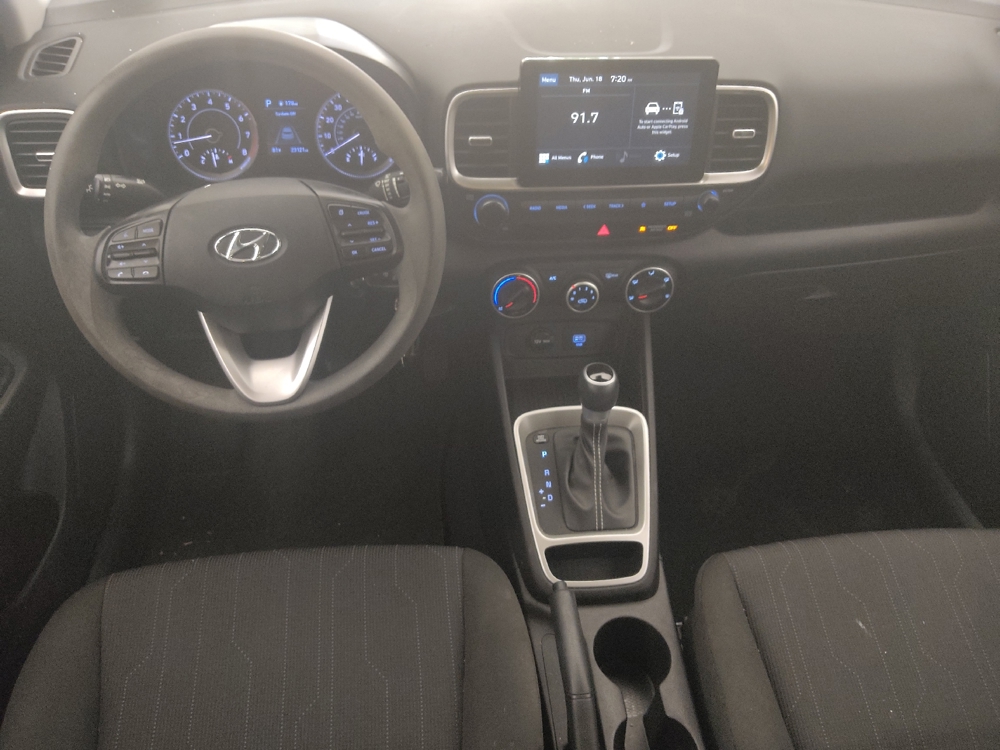 2021 Hyundai Venue SE - Photo 17