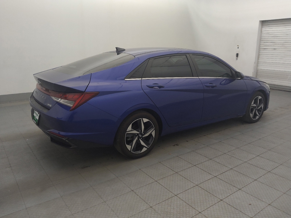 2023 Hyundai Elantra Limited - Photo 8
