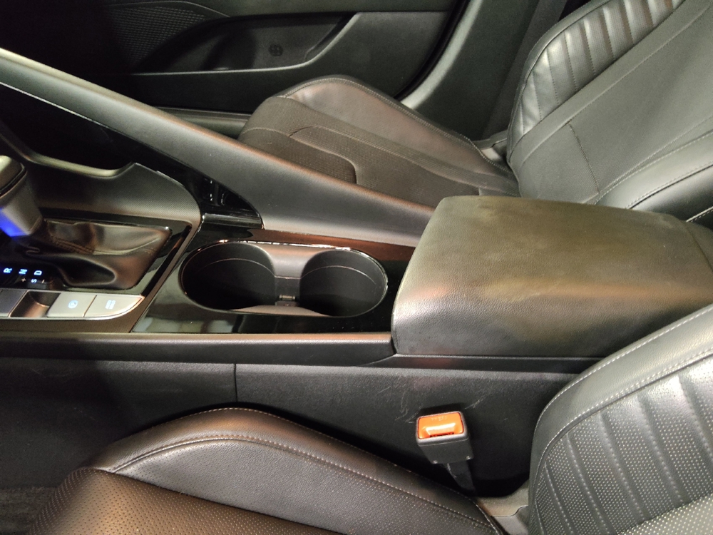 2023 Hyundai Elantra Limited - Photo 20
