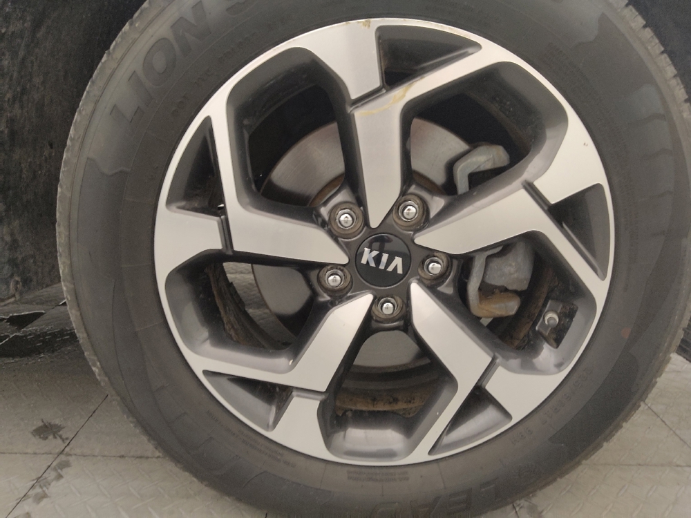 2022 Kia Sportage LX - Photo 24