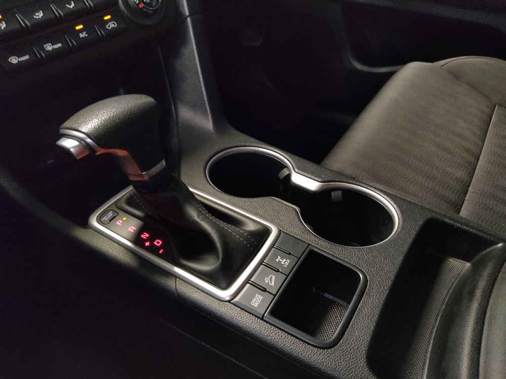 2022 Kia Sportage LX - Photo 20