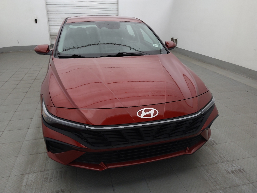 2025 Hyundai Elantra SE - Photo 11