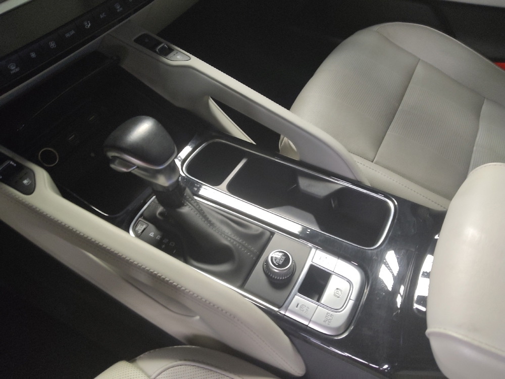 2022 Kia Telluride EX - Photo 20