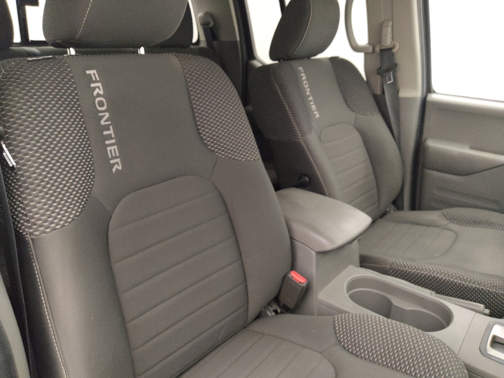 2016 Nissan Frontier Desert Runner - Photo 16
