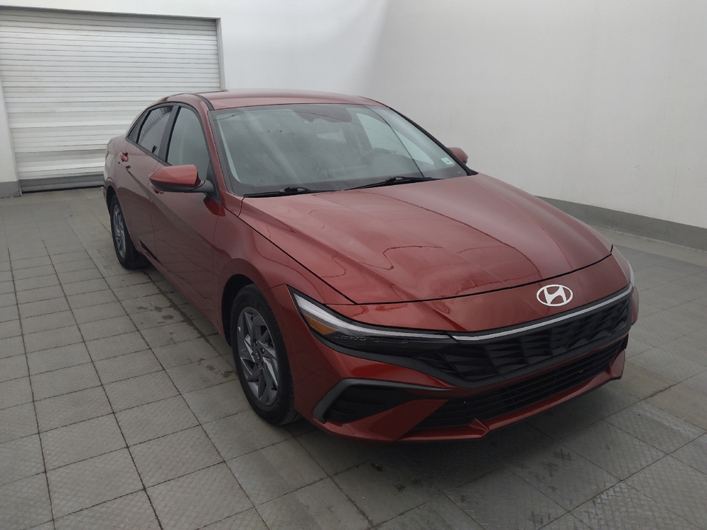 2024 Hyundai Elantra Blue - Photo 10