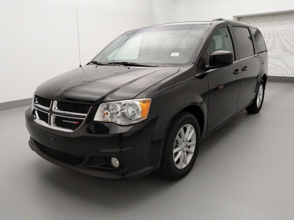 Used 2018 Dodge Grand Caravan Driver Front Bumper