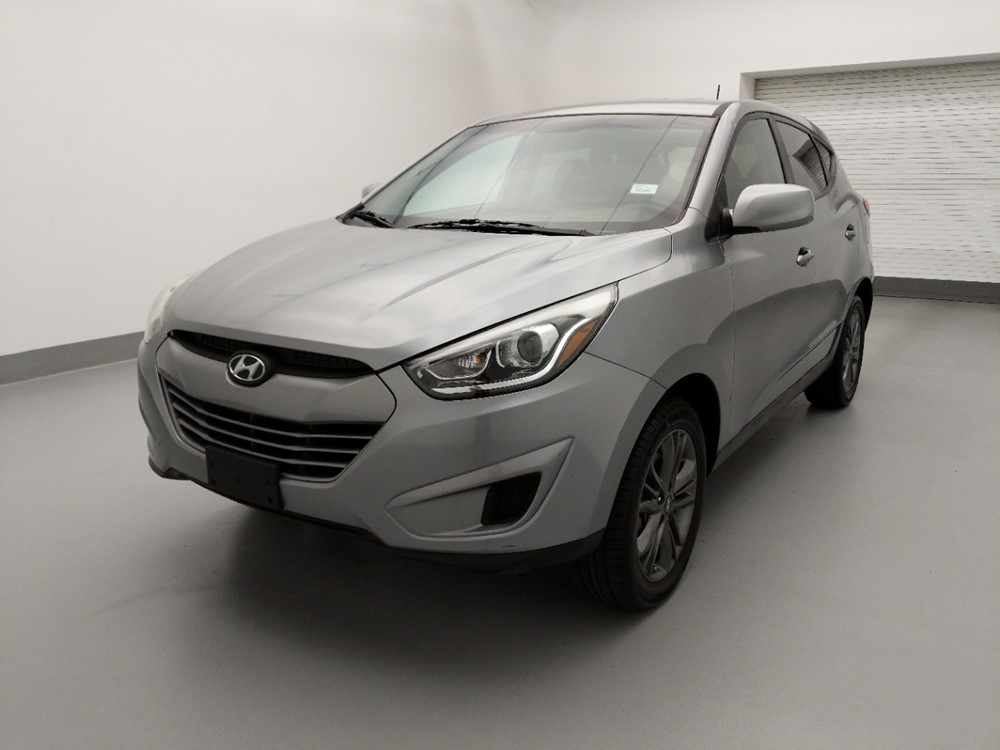 Used 2015 Hyundai Tucson Driver Front Bumper