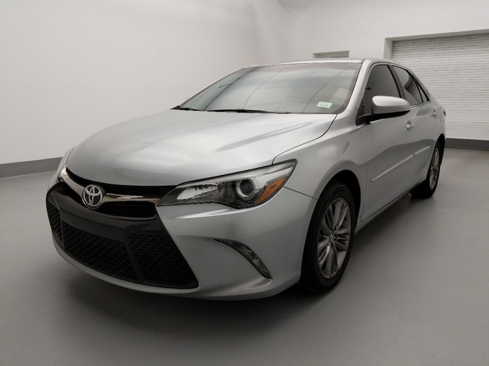 Used 2017 Toyota Camry Driver Front Bumper