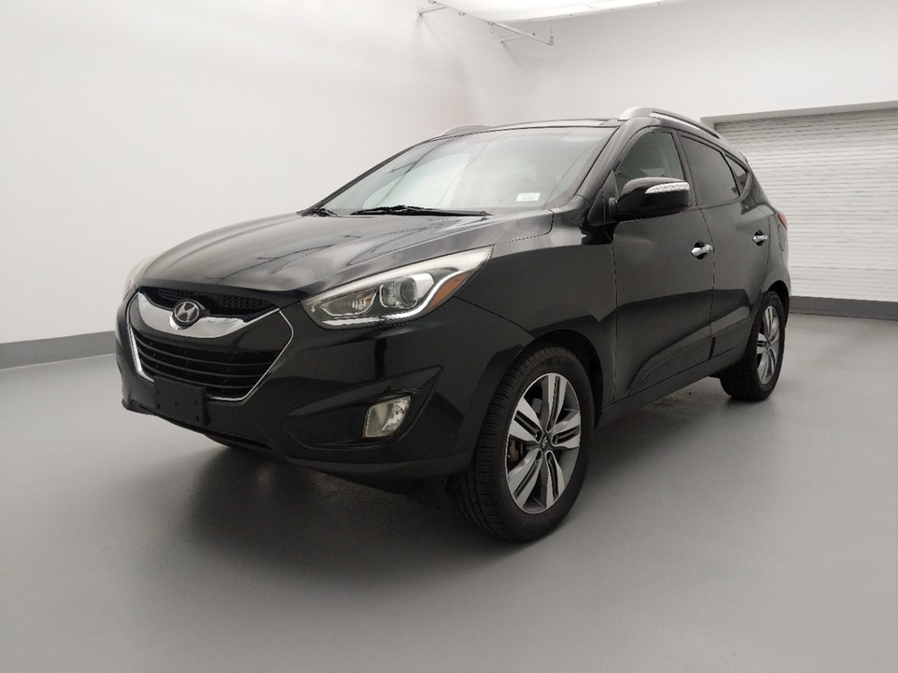 Used 2015 Hyundai Tucson Driver Front Bumper
