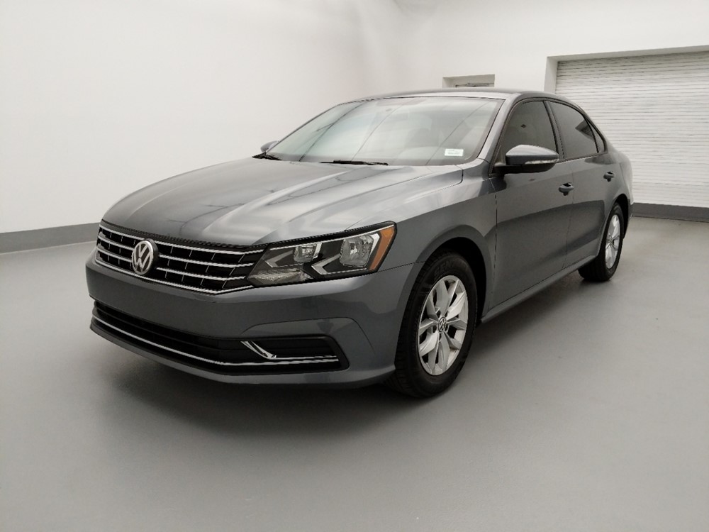 Used 2018 Volkswagen Passat Driver Front Bumper