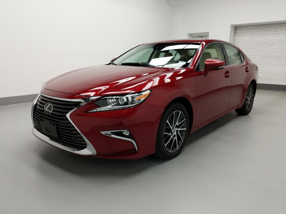 Used 2017 Lexus ES 350 Driver Front Bumper