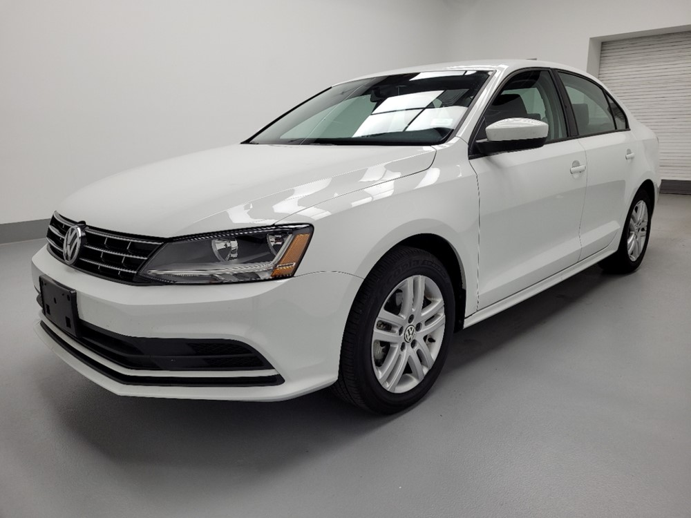 Used 2018 Volkswagen Jetta Driver Front Bumper
