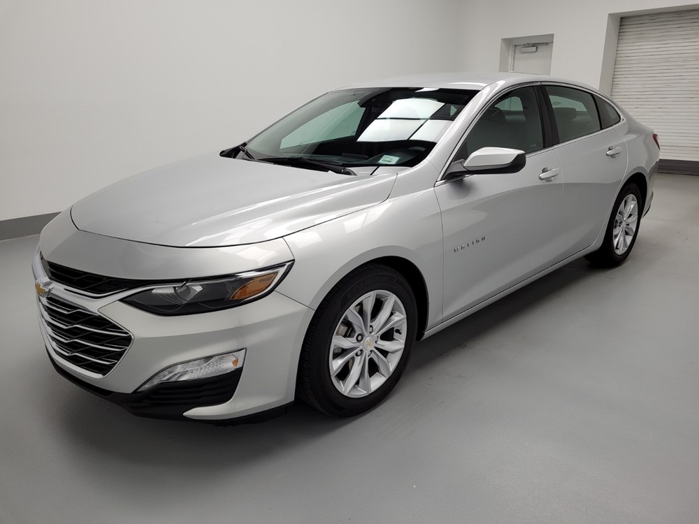 Used 2020 Chevrolet Malibu Driver Front Bumper