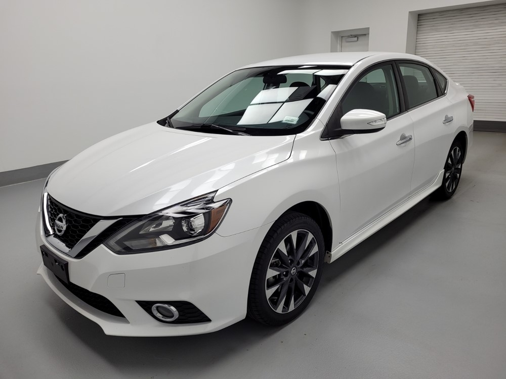 Used 2017 Nissan Sentra Driver Front Bumper