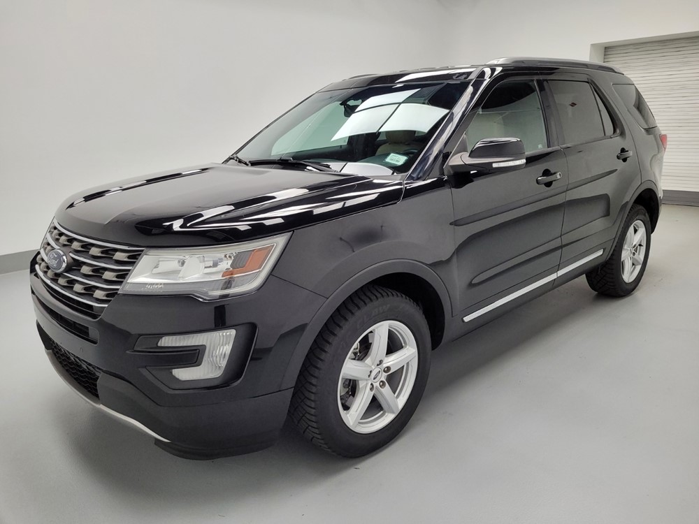 Used 2016 Ford Explorer Driver Front Bumper