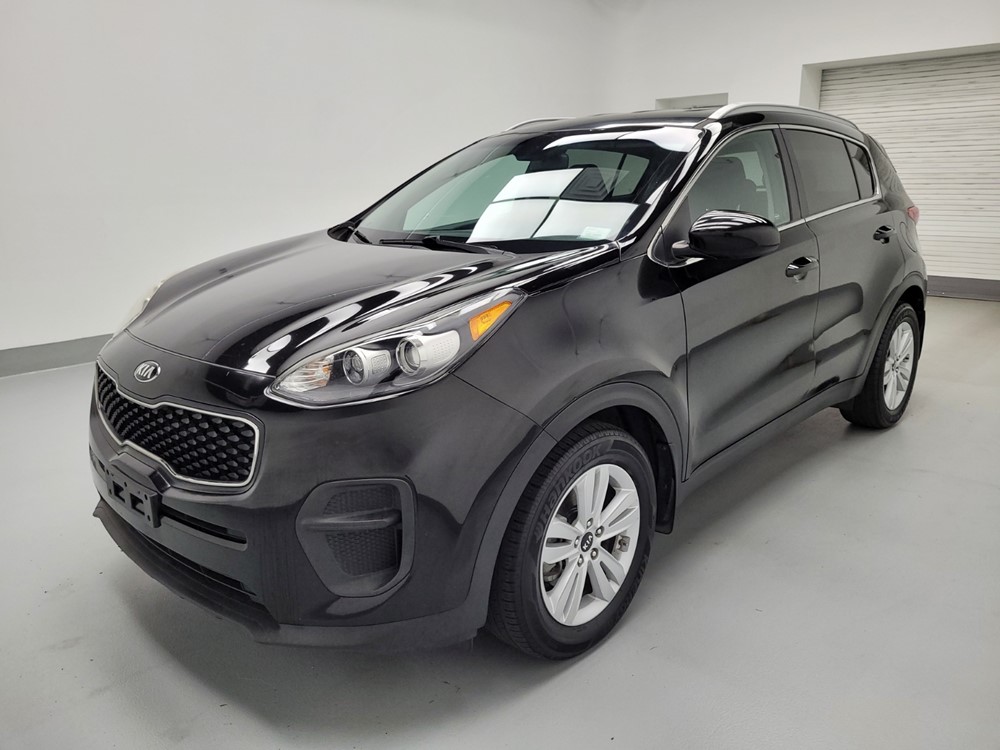 Used 2017 Kia Sportage Driver Front Bumper