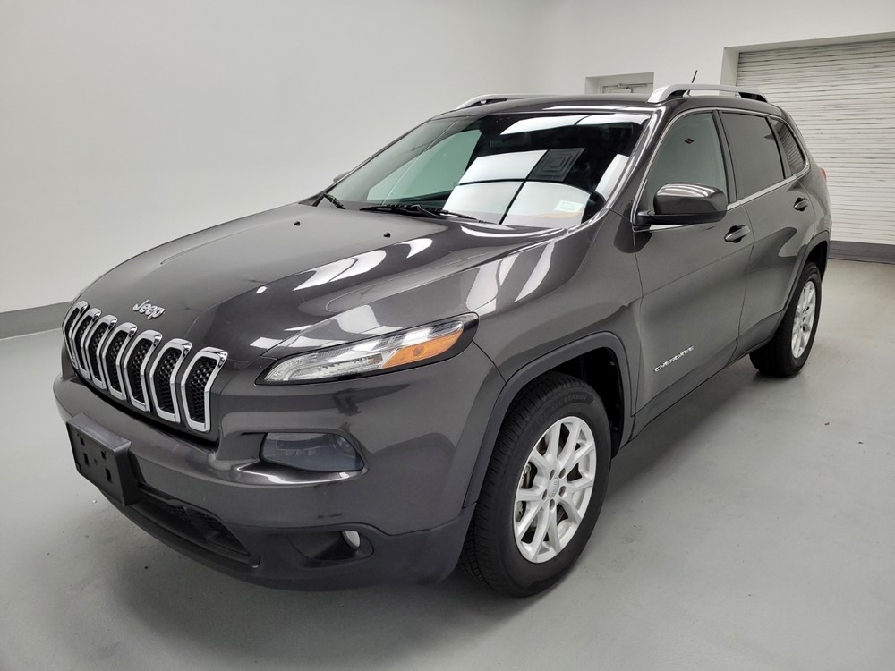 Used 2014 Jeep Cherokee Driver Front Bumper