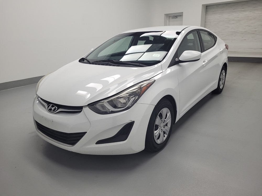 Used 2016 Hyundai Elantra Driver Front Bumper