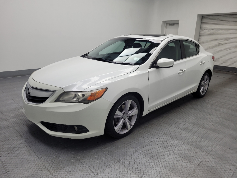 2013 Acura ILX Technology's photo