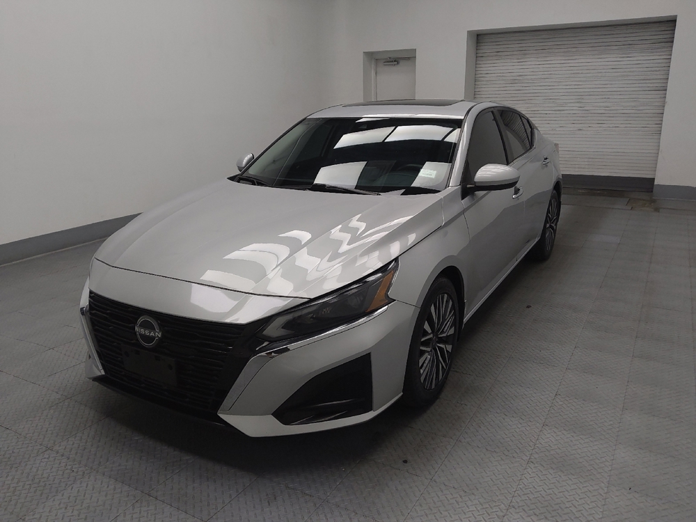 2023 Nissan Altima SV