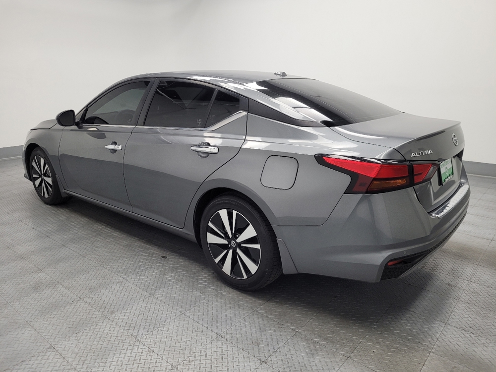 2022 Nissan Altima SV