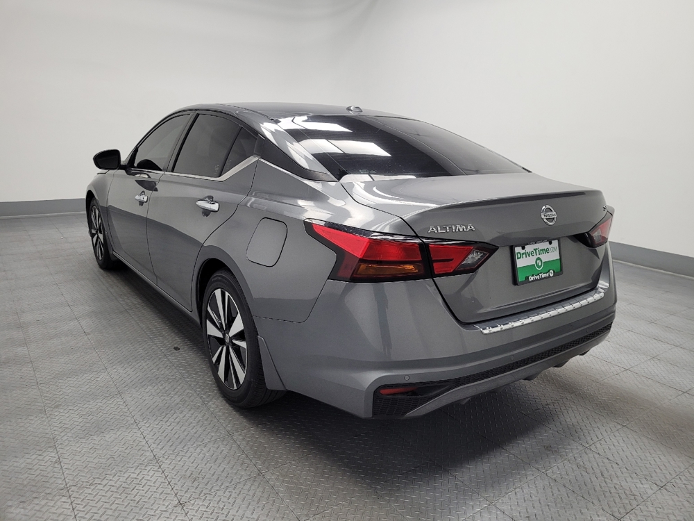 2022 Nissan Altima SV