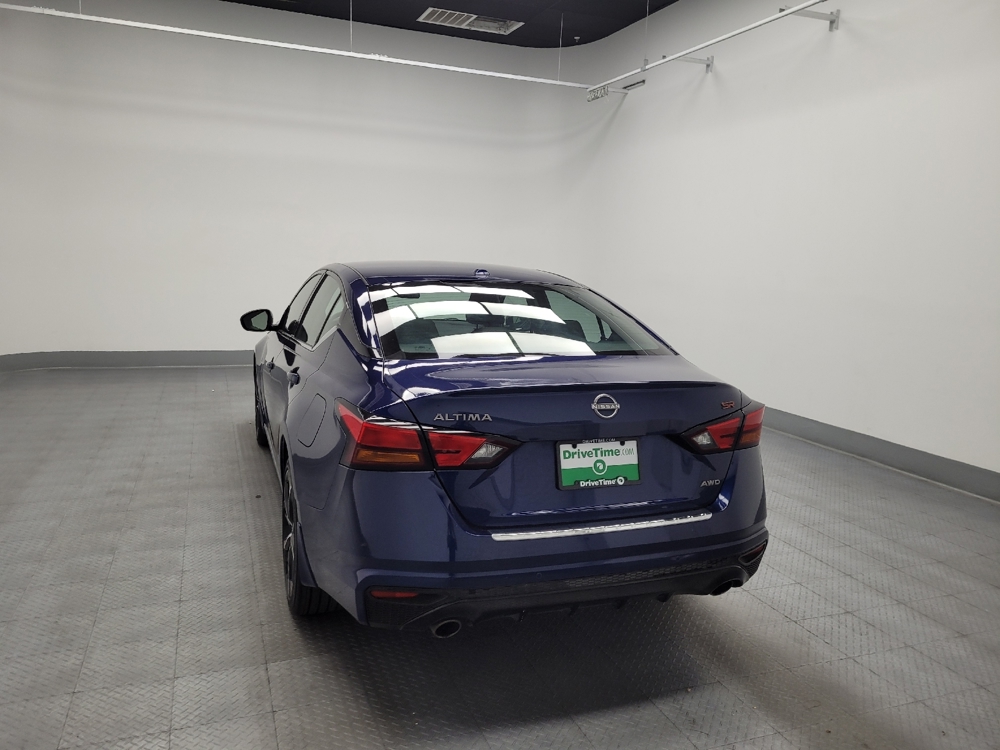 2023 Nissan Altima SR