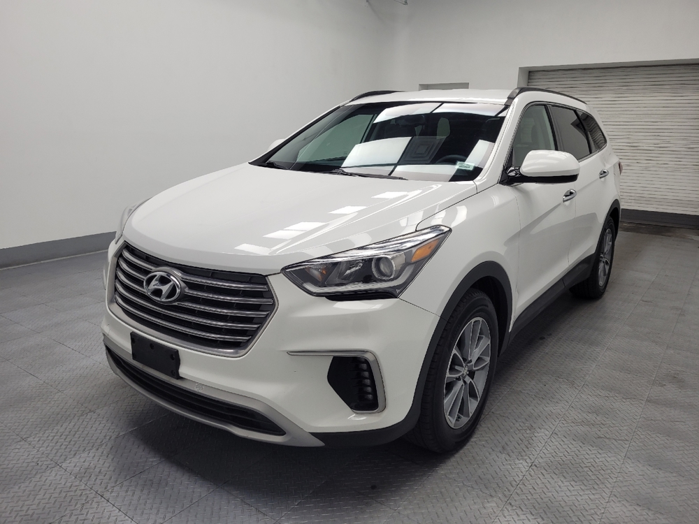 2017 Hyundai Santa Fe SE