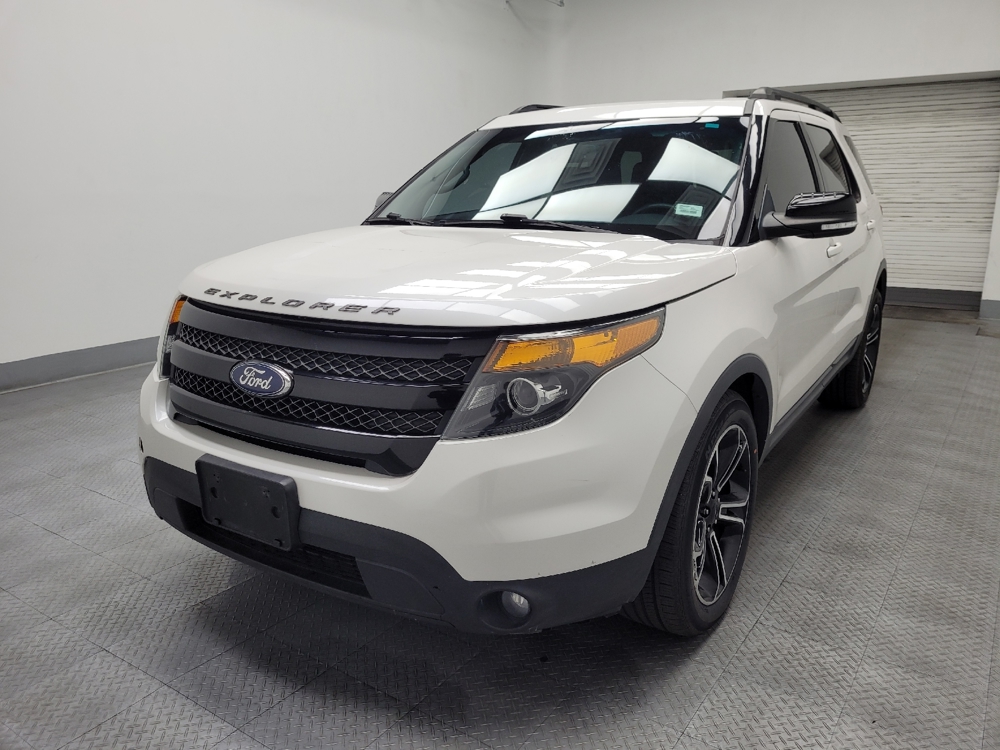 2015 Ford Explorer Sport's photo
