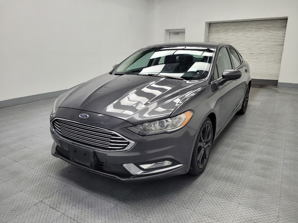 2018 Ford Fusion SE's photo
