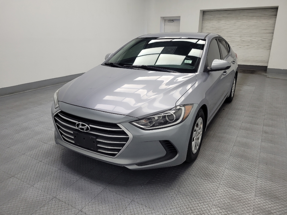 2017 Hyundai Elantra SE's photo