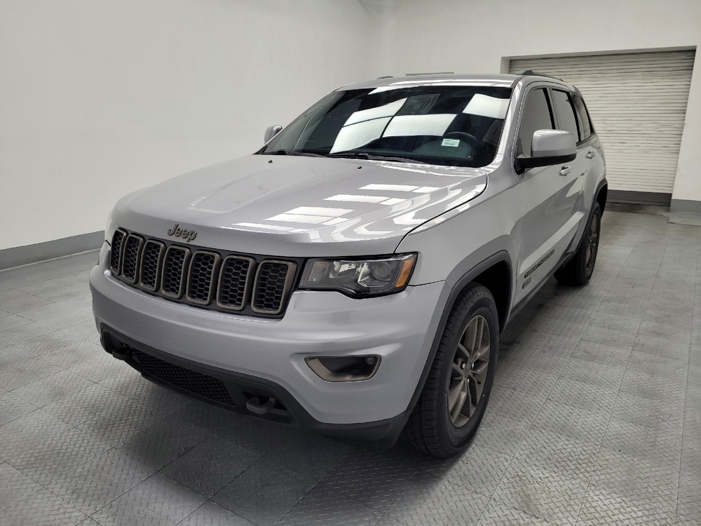 2016 Jeep Grand Cherokee Laredo's photo