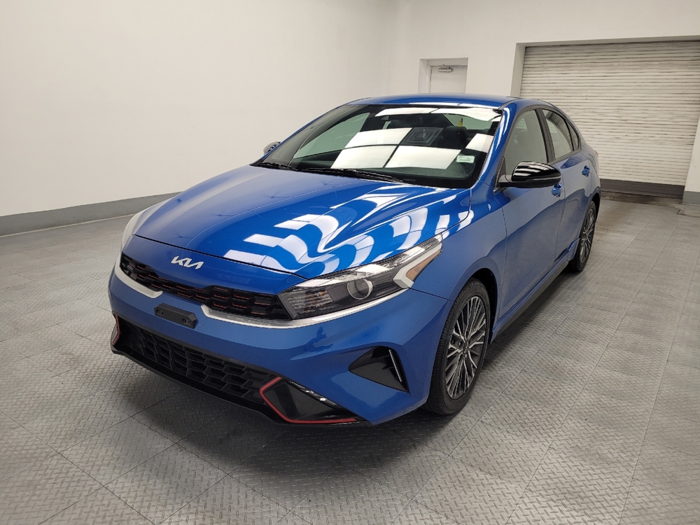 2023 Kia Forte GT-Line's photo