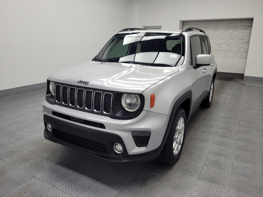 2019 Jeep Renegade Latitude's photo
