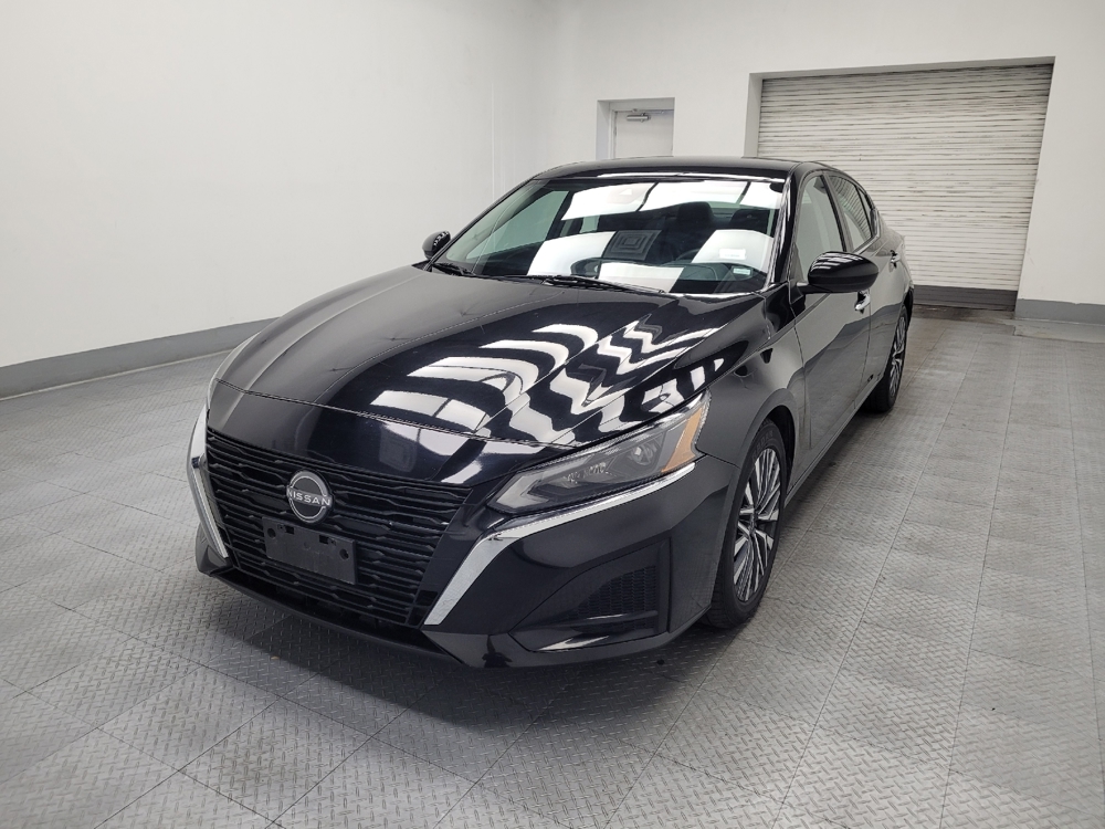 2023 Nissan Altima SV