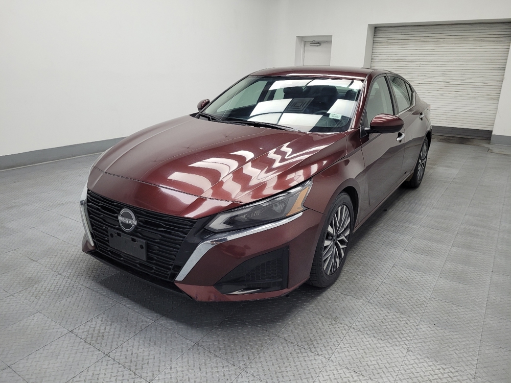 2023 Nissan Altima SV