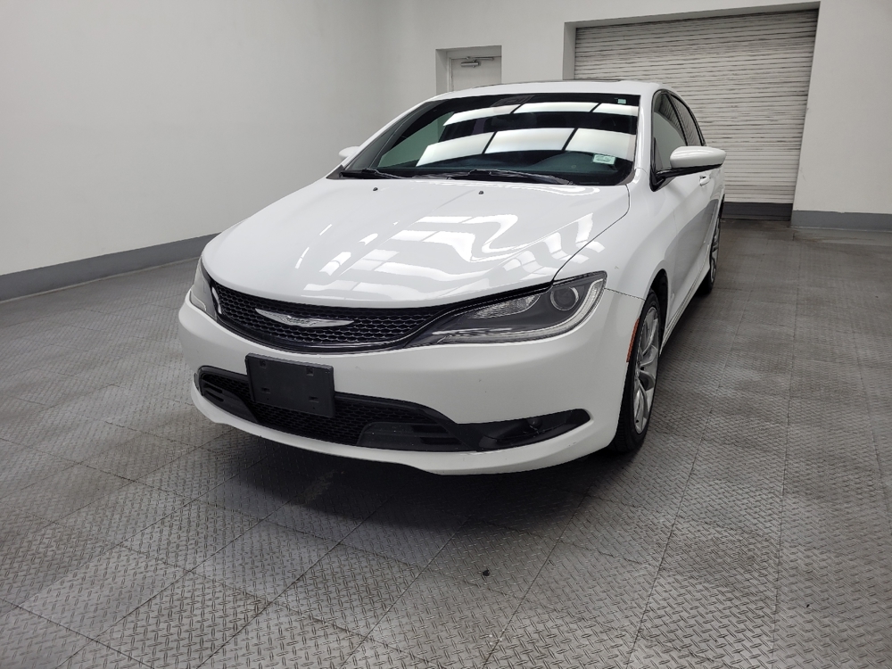 2015 Chrysler 200 S
