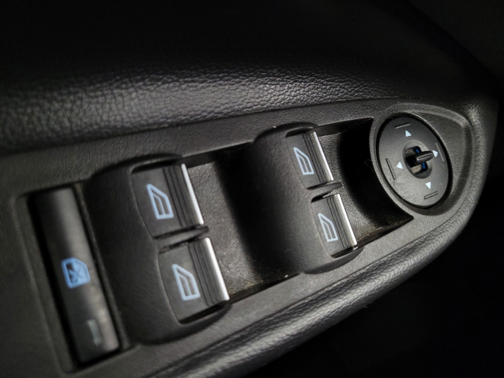 2019 Ford Escape Titanium - Photo 21