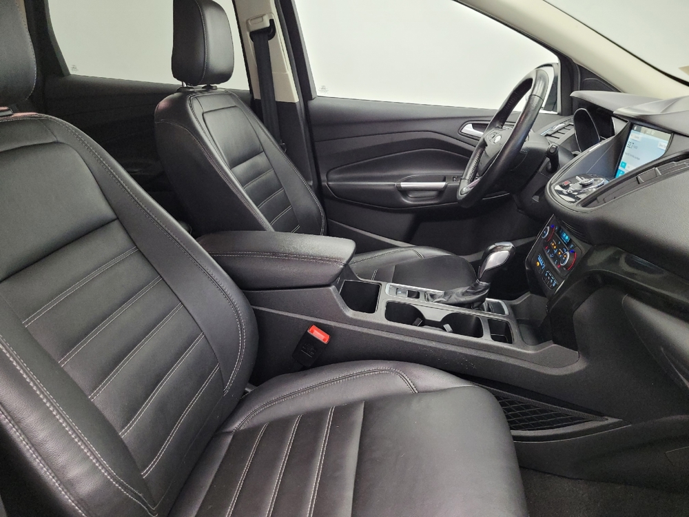 2019 Ford Escape Titanium - Photo 16