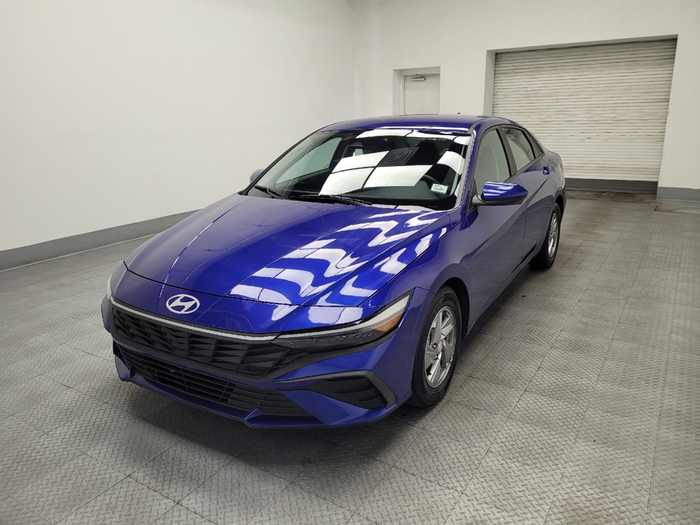 2024 Hyundai Elantra SE