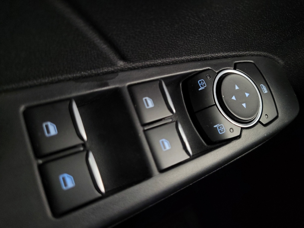 2022 Ford Escape SE - Photo 21
