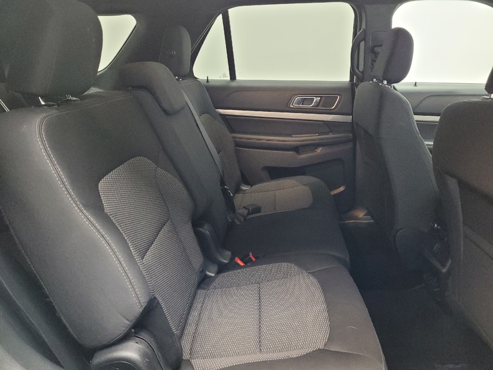 2019 Ford Explorer XLT - Photo 15