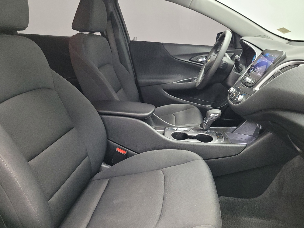 2025 Chevrolet Malibu 1LS - Photo 16