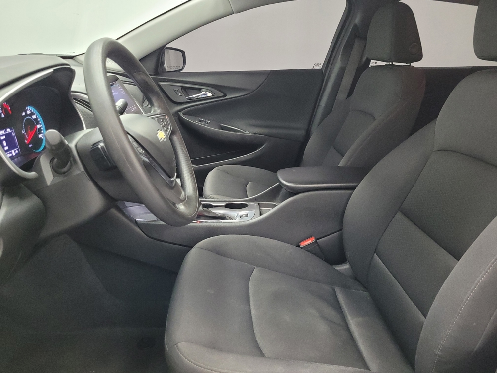 2025 Chevrolet Malibu 1LS - Photo 13
