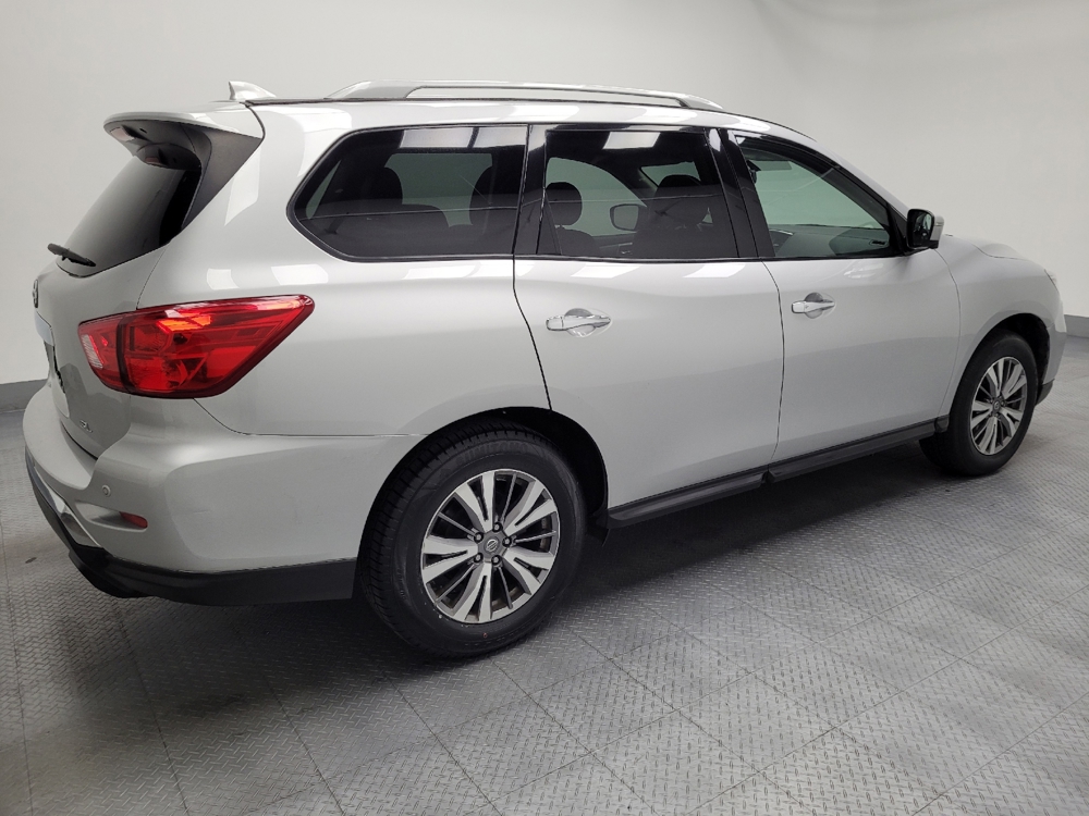 2019 Nissan Pathfinder SL - Photo 8